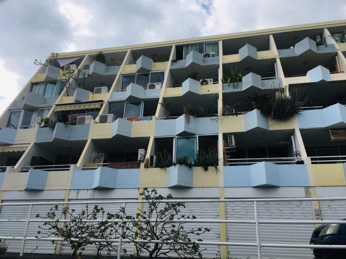 Les Franciseas Lägenhet Saint-Gilles-les Bains Exteriör bild